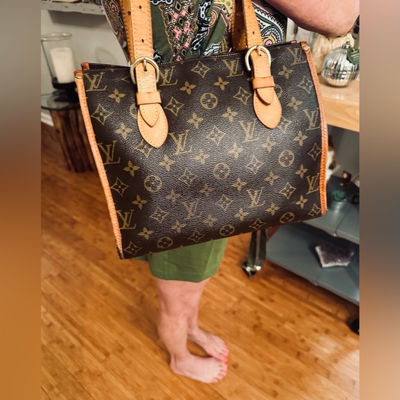 Louis Vuitton Popincourt Haut Tote Bag - Picture 2 of 16